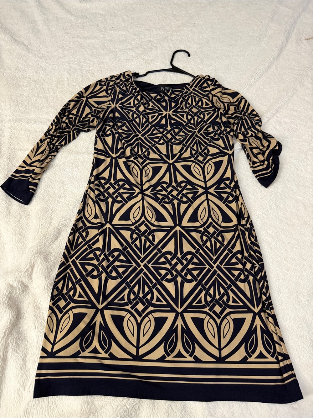 Enfocus Studio Black and Beige Geometric Long Sleeve Dress